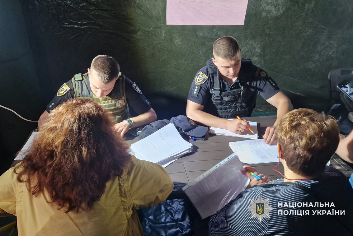 У Чернігові після атаки безпілотників масштабні руйнування. ФОТО